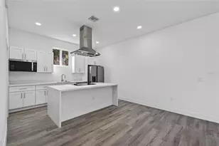 511 Sweetwater Dr, Rotonda West, FL 33947 - Photo 9