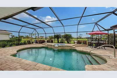 552 Westmount Lane, Venice, FL 34293 - Photo 9