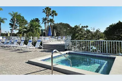 552 Westmount Lane, Venice, FL 34293 - Photo 83