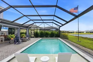 12842 Pinnacle Ln, Venice, FL 34293 - Photo 47