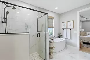12842 Pinnacle Ln, Venice, FL 34293 - Photo 27