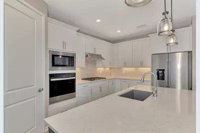 9216 Barrier Coast Trail, Parrish, FL 34219 - Photo 23