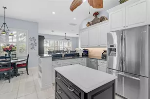 5019 Bella Terra Dr, Venice, FL 34293 - Photo 15