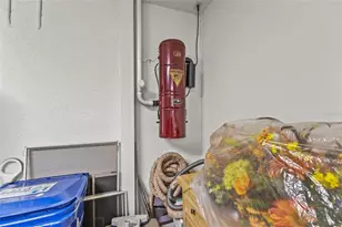 11034 Barnsley Dr, Venice, FL 34293 - Photo 39