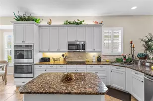 11034 Barnsley Dr, Venice, FL 34293 - Photo 17