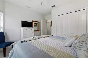 206 Vista Del Lago Way, Venice, FL 34292 - Photo 19