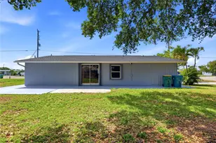 21298 Midway Blvd, Port Charlotte, FL 33952 - Photo 13