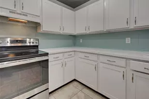 1337 Whispering Ln, Venice, FL 34285 - Photo 25