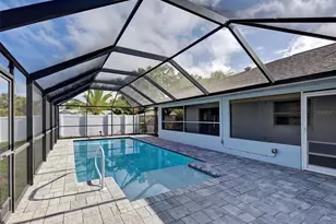1337 Whispering Ln, Venice, FL 34285 - Photo 7