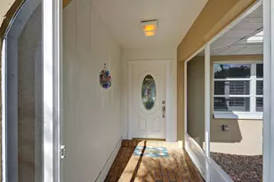 1337 Whispering Ln, Venice, FL 34285 - Photo 5