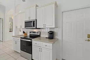 5665 Riviera Ct, North Port, FL 34287 - Photo 15