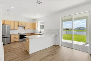 9395 Sandy Bluffs Circle, Parrish, FL 34219 - Photo 11