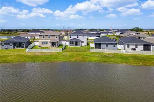 9395 Sandy Bluffs Circle, Parrish, FL 34219 - Photo 57