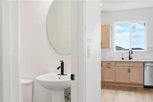 9395 Sandy Bluffs Circle, Parrish, FL 34219 - Photo 21