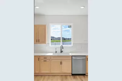 9395 Sandy Bluffs Circle, Parrish, FL 34219 - Photo 17