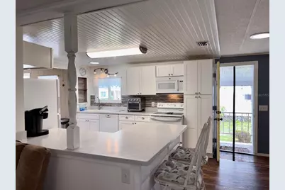 413 Cervina Drive N, Venice, FL 34285 - Photo 7