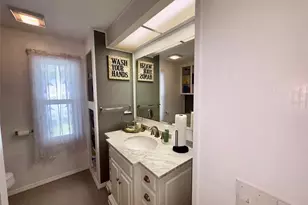 413 Cervina Dr N, Venice, FL 34285 - Photo 23