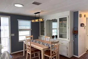 413 Cervina Dr N, Venice, FL 34285 - Photo 5