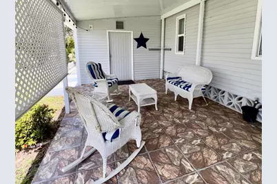 413 Cervina Drive N, Venice, FL 34285 - Photo 33