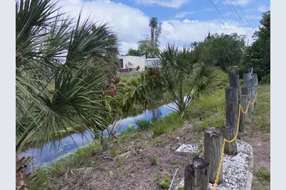 413 Cervina Drive N, Venice, FL 34285 - Photo 45