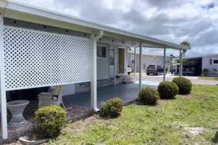 413 Cervina Dr N, Venice, FL 34285 - Photo 3