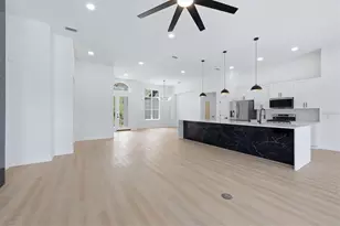 8115 Planters Knoll Terrace, Bradenton, FL 34201 - Photo 9