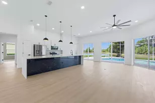 8115 Planters Knoll Terrace, Bradenton, FL 34201 - Photo 5