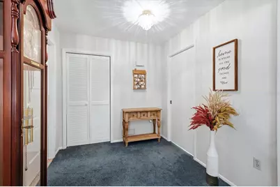 5361 San Juan Drive, Sarasota, FL 34235 - Photo 9