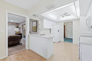 5361 San Juan Dr, Sarasota, FL 34235 - Photo 13