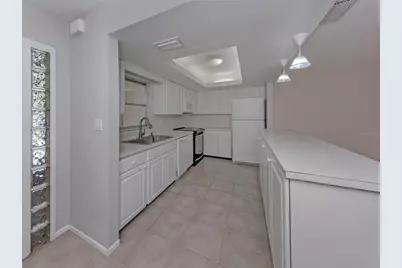 6108 Green View Drive #143, Sarasota, FL 34231 - Photo 17