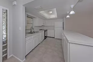 6108 Green View Dr, Sarasota, FL 34231 - Photo 17