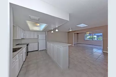 6108 Green View Drive #143, Sarasota, FL 34231 - Photo 11