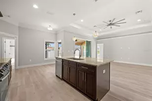 1056 Tampa Rd, Venice, FL 34293 - Photo 9