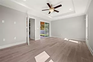 1056 Tampa Rd, Venice, FL 34293 - Photo 17