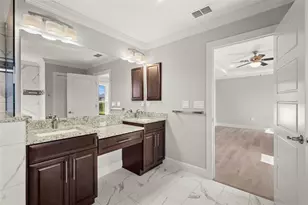 1056 Tampa Rd, Venice, FL 34293 - Photo 23