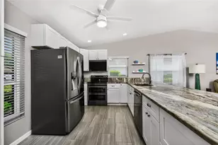 1711 Curry Trail, Nokomis, FL 34275 - Photo 9