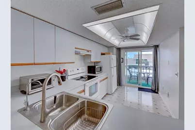 1405 Pine Lake Drive #5, Venice, FL 34285 - Photo 9