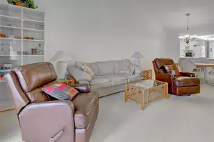 1405 Pine Lake Dr, Venice, FL 34285 - Photo 15