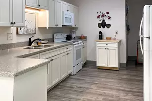 1405 Pine Lake Dr, Venice, FL 34285 - Photo 51