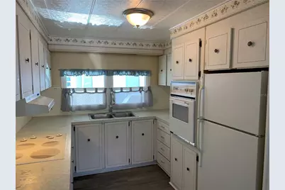 217 Mantua Drive, Venice, FL 34285 - Photo 5