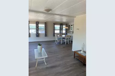 217 Mantua Drive, Venice, FL 34285 - Photo 9