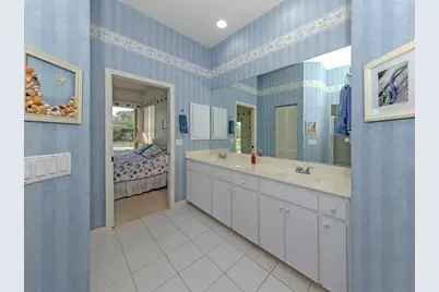 737 Pond Lily Way, Venice, FL 34293 - Photo 29