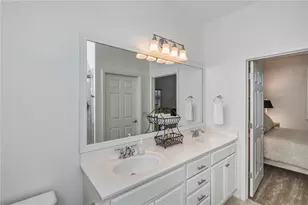 19060 Lappacio St, Venice, FL 34293 - Photo 17