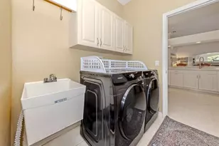 2381 Sonoma Dr W, Nokomis, FL 34275 - Photo 33