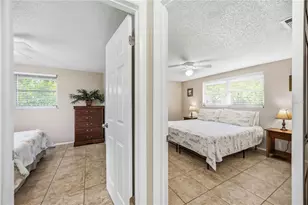 131 Dartmouth Rd, Venice, FL 34293 - Photo 23