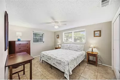 131 Dartmouth Road, Venice, FL 34293 - Photo 15