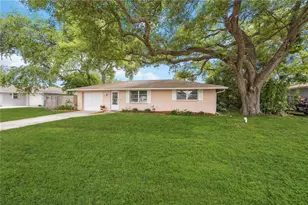 131 Dartmouth Rd, Venice, FL 34293 - Photo 3