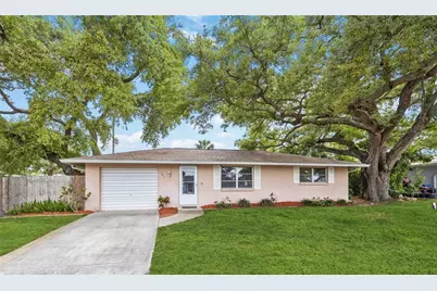 131 Dartmouth Road, Venice, FL 34293 - Photo 1