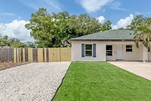 5636 6th St Ct E, Bradenton, FL 34203 - Photo 3