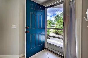 902 Addington Ct, Venice, FL 34293 - Photo 5